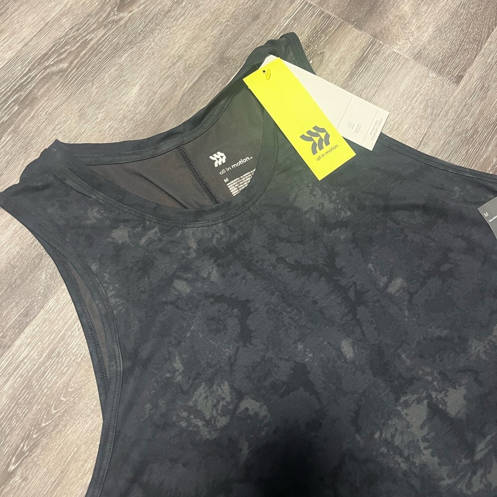 Tank top - Picture 3 of 4